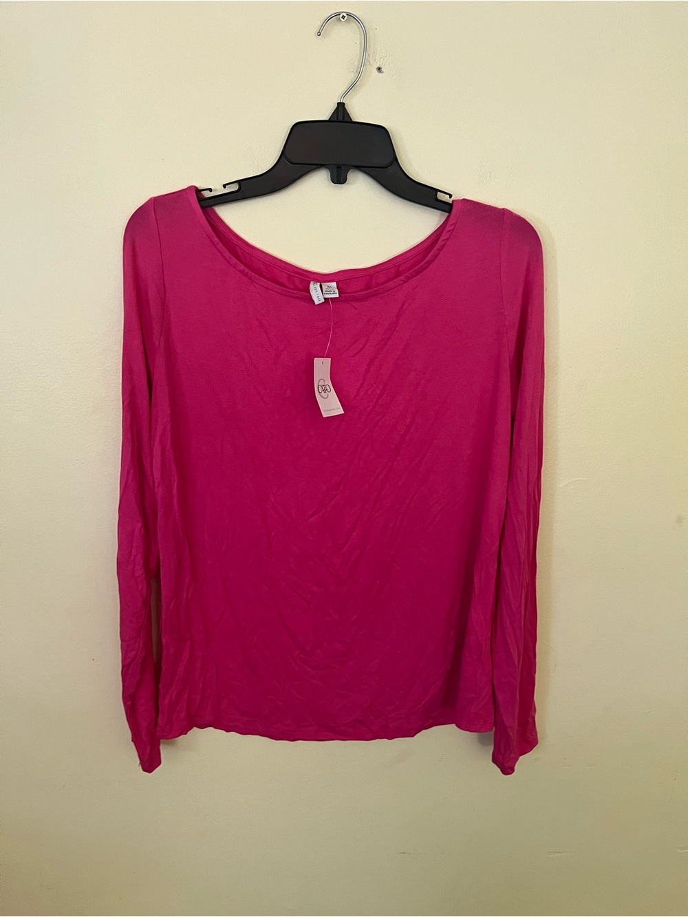 Cato Long Sleeve Scoop Neck Top - Hot Pink New with Tags size Medium